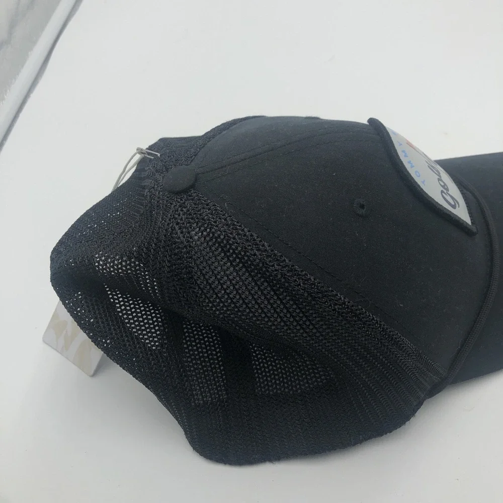 NWT Tommy Bahama‎ Golf Cap Snap Back Adjustable Black Vented Golfing Front Patch